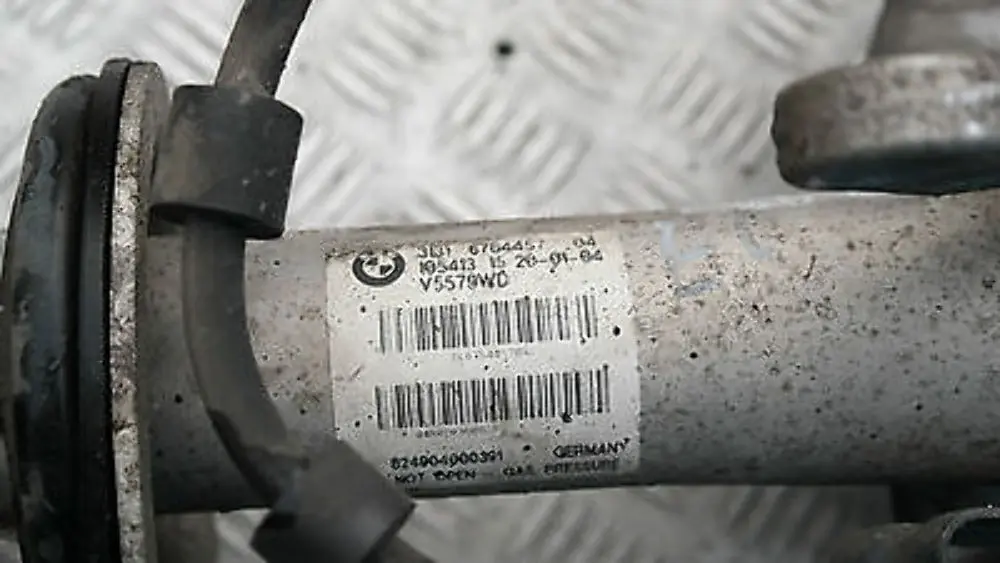 M54 Amortisseur a L'Avant Gauche Boitier D?etrier de Frein BMW 5 E60 525i - SKU 6764457-1 - Numéro de pièce 31326764457