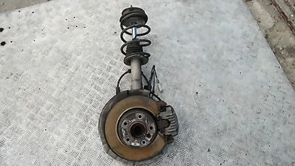 BMW 5 er E60 525i M54 Stoßdämpfer Federbein vorne links Bremssattelgehäuse - SKU 6764457-1 - Teilenummer 31326764457