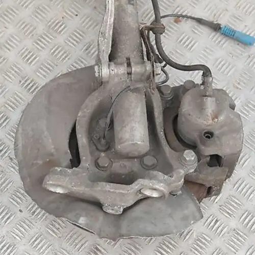 N52 177HP Zwrotnica amortyzator prawy do BMW E60 523i o numerze 6764458 BMW E60 523i N52 177HP Zwrotnica amortyzator prawy - SKU 6764458-2 - Numer Części 6764458