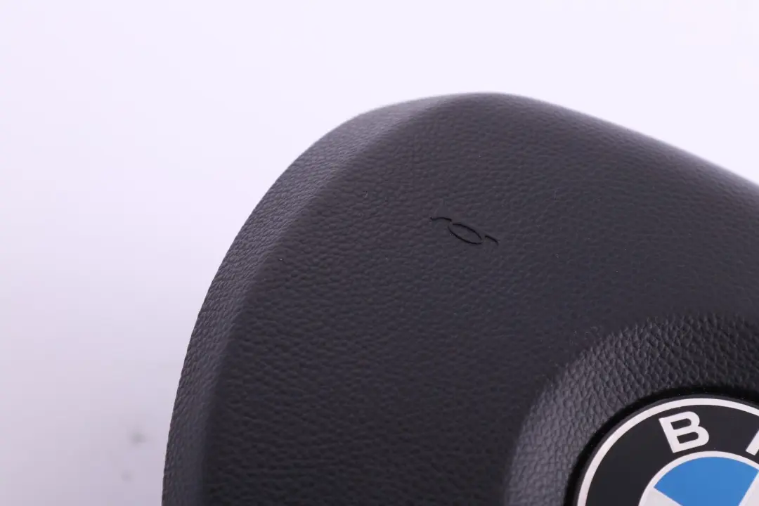 Poduszka Powietrzna M Airbag do BMW E87 E90 o numerze 6764559 BMW E87 E90 Poduszka Powietrzna M Airbag - SKU 6764559 - Numer Części 6764559