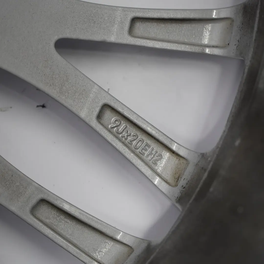 Jante de Roue Avant en Alliage Argenté 20" 9J ET:24 Y-spoke 149 pour BMW E65 à propos du numéro de pièce 6764863 BMW E65 Jante de Roue Avant en Alliage Argenté 20" 9J ET:24 Y-spoke 149 - SKU 6764863-2 - Numéro de pièce 6764863