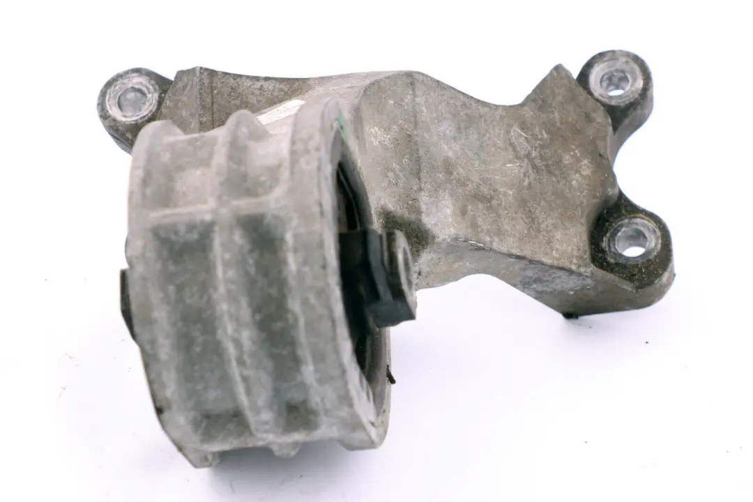 Supporting Bracket Gearbox With Rubber Mount to Mini R50 R52 with Part number 6765337 Mini R50 R52 Supporting Bracket Gearbox With Rubber Mount - SKU 6765337 - Part number 6765337