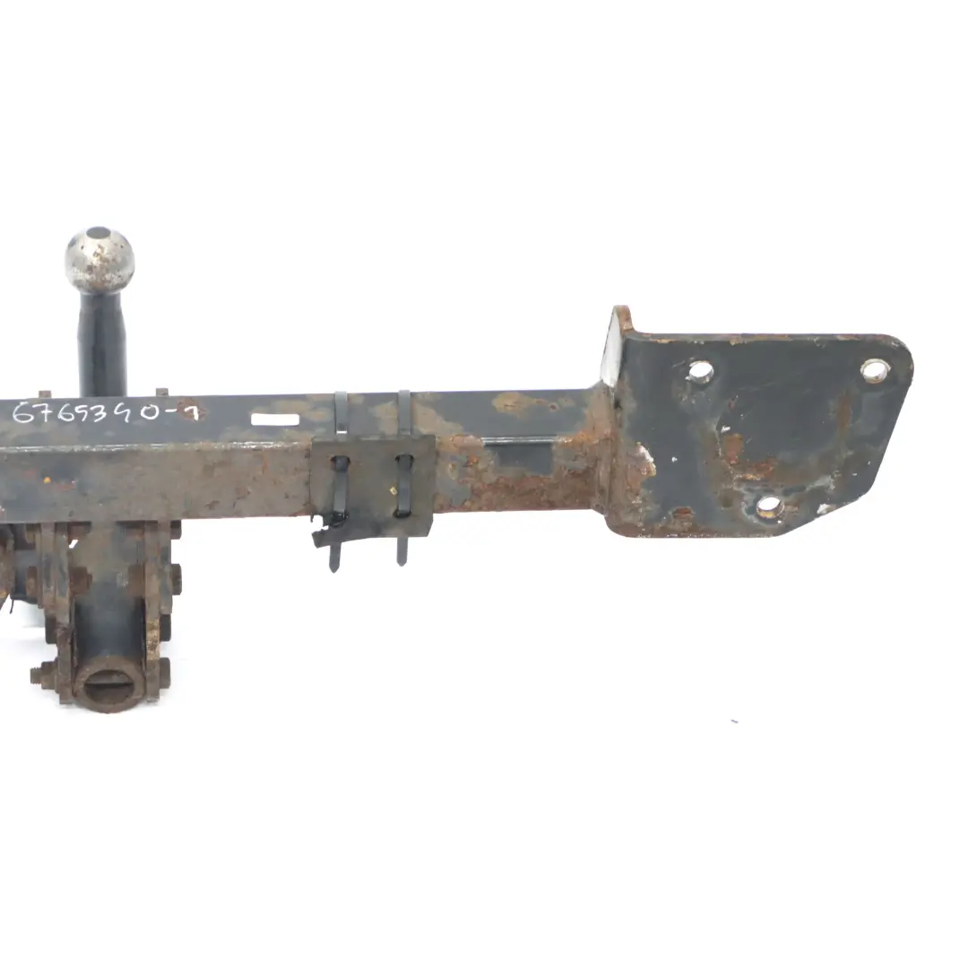 Umbra Enganche de remolque Barra Gancho de remolque para BMW E81 E87 con número de pieza 6765340 BMW E81 E87 Umbra Enganche de remolque Barra Gancho de remolque - SKU 6765340-1 - Número de pieza 6765340