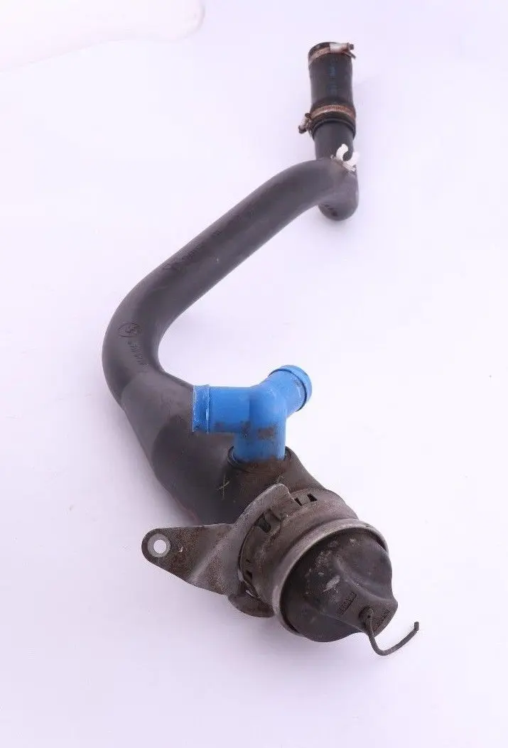BMW E83 Plastic Filler Pipe 2.0i 2.5i 3.0i Petrol 6759673 - SKU 6765421 - Número de pieza 6765421