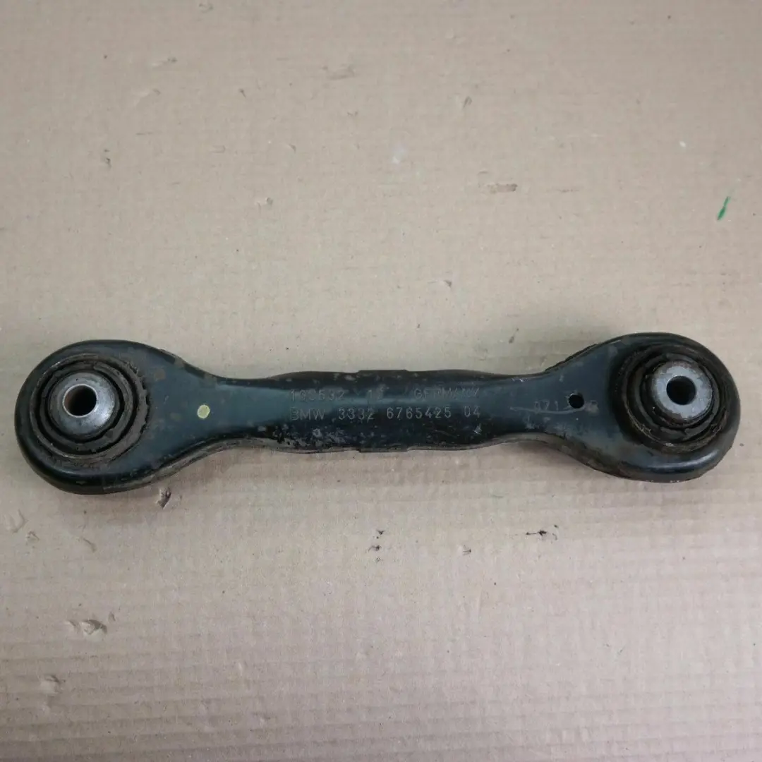 Wahacz Prawy Tył Tylny 6765425 do BMW E81 E87 E90 o numerze 33326765425 BMW E81 E87 E90 Wahacz Prawy Tył Tylny 6765425 - SKU 6765425-1 - Numer Części 33326765425