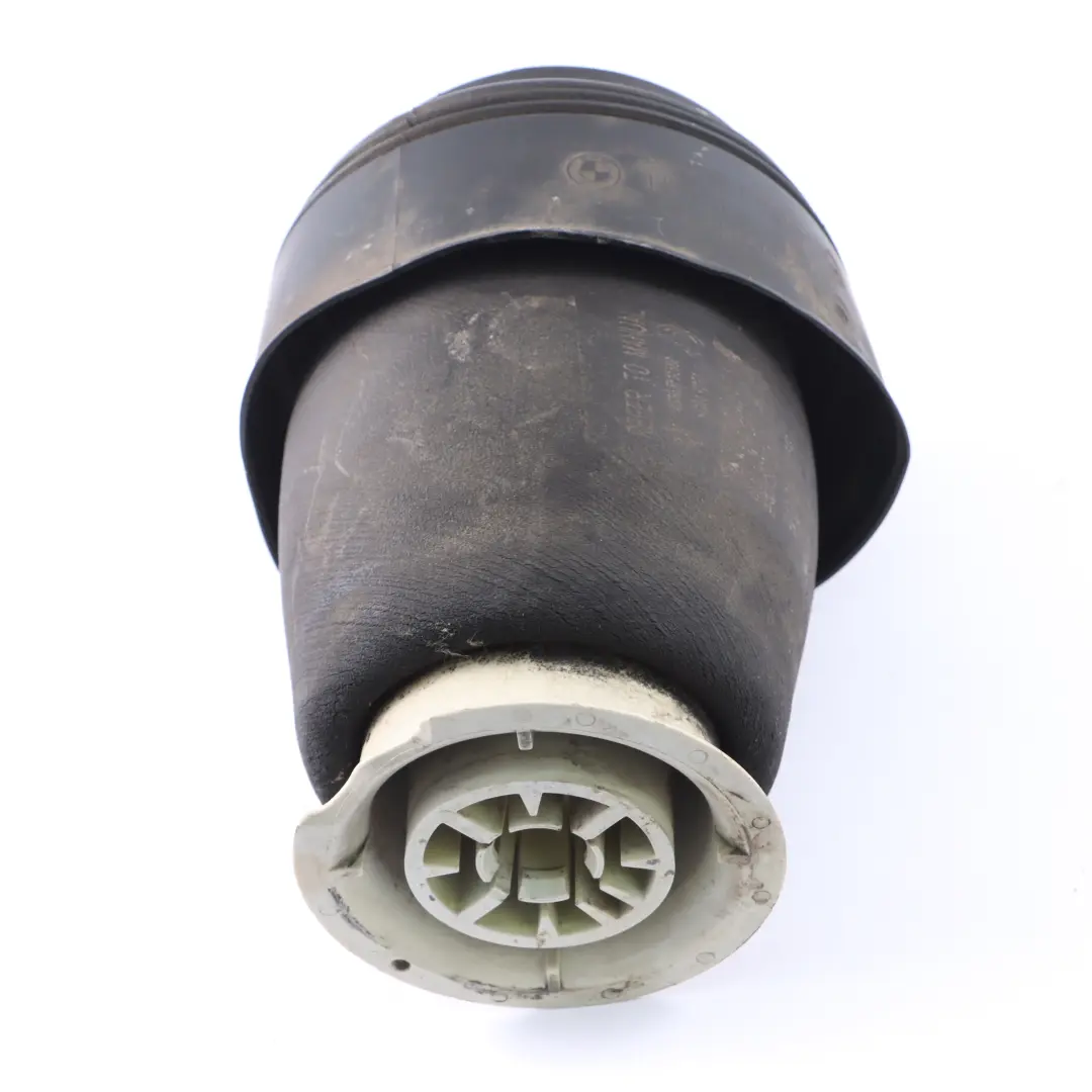 Sospensione pneumatica posteriore sinistra destra molla per BMW E61 Touring con numero di parte 6765602 BMW E61 Touring Sospensione pneumatica posteriore sinistra destra molla - SKU 6765602 - Numero di parte 6765602