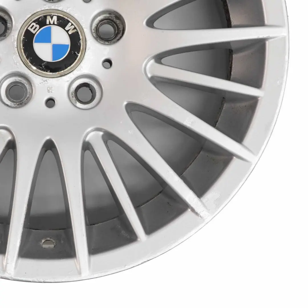 Felga aluminiowa 17" 8J do BMW E90 E92 o numerze 6765813 BMW E90 E92 Felga aluminiowa 17" 8J - SKU 6765813-1 - Numer Części 6765813
