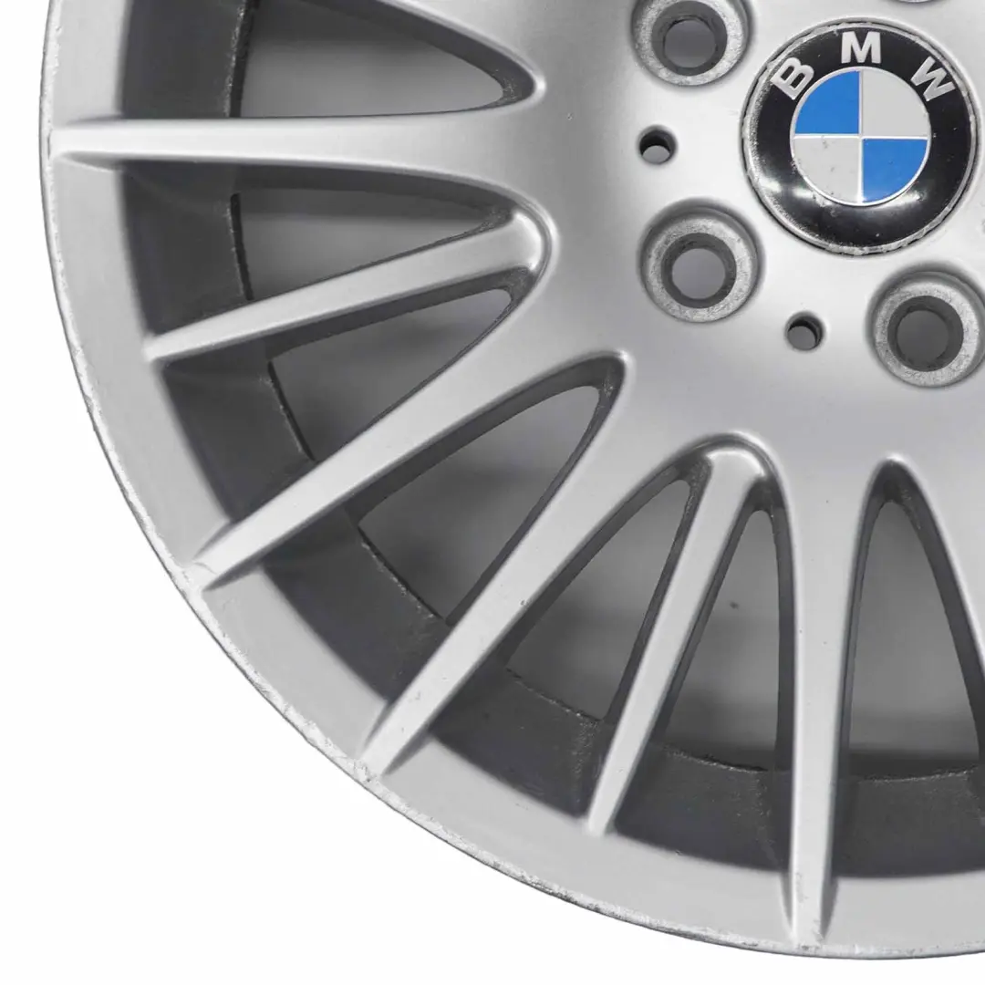 Felga aluminiowa 17" 8J do BMW E90 E92 o numerze 6765813 BMW E90 E92 Felga aluminiowa 17" 8J - SKU 6765813-2 - Numer Części 6765813