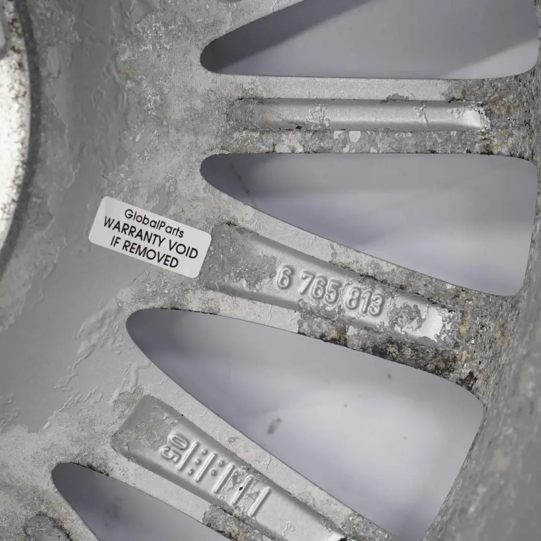 Cerchio in lega 17" Spider Spoke 160 ET:34 8J per BMW E90 E91 E92 con numero di parte 6765813 BMW E90 E91 E92 Cerchio in lega 17" Spider Spoke 160 ET:34 8J - SKU 6765813-5 - Numero di parte 6765813