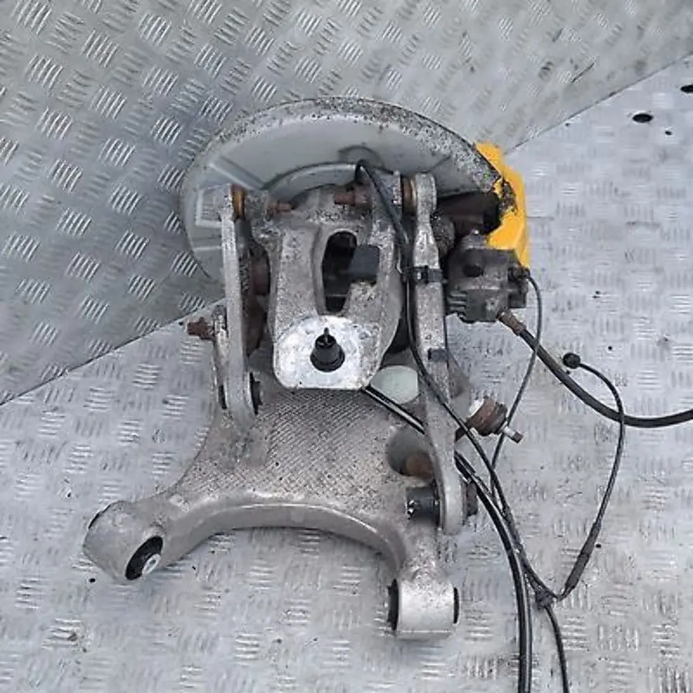 M47N2 Hinten Links Stoßdämpfer Federbein Schwenklager für BMW 5 er E61 520d mit Teilenummer 6765909 BMW 5 er E61 520d M47N2 Hinten Links Stoßdämpfer Federbein Schwenklager - SKU 6765909 - Teilenummer 6765909