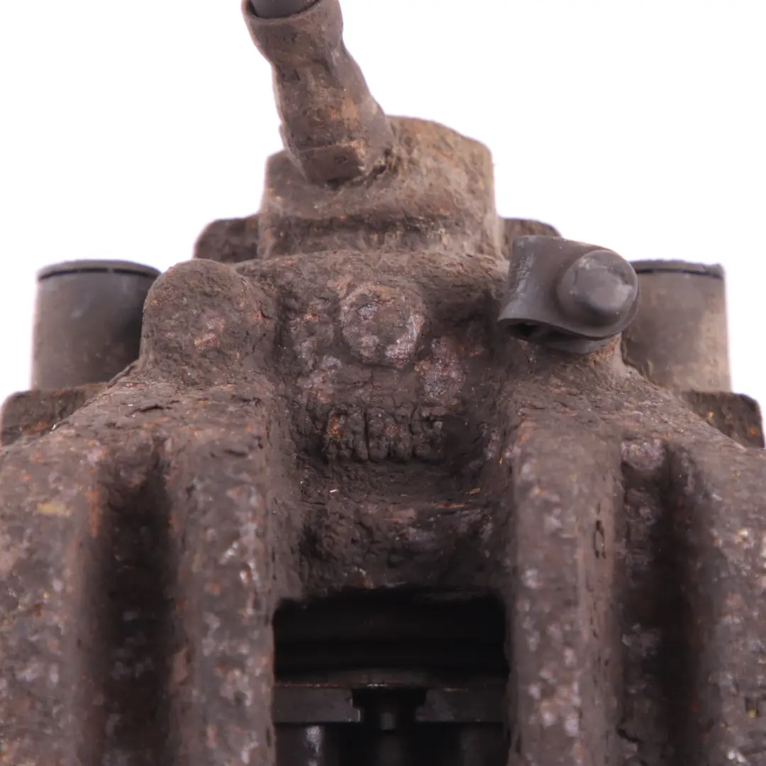 Brake Caliper BMW E61 Touring 535d 545i 550i Rear Right O/S Wheel Brake Housing to with Part number 6765911 Brake Caliper BMW E61 Touring 535d 545i 550i Rear Right O/S Wheel Brake Housing - SKU 6765912 - Part number 6765911