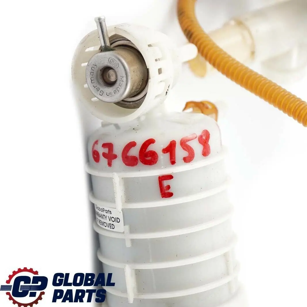 Filter Pressure Regulator to BMW X3 E83 2.0i 2.5i 3.0i Petrol Fuel Tank with Part number 6766158 BMW X3 E83 2.0i 2.5i 3.0i Petrol Fuel Tank Filter Pressure Regulator - SKU 6766158 - Part number 6766158