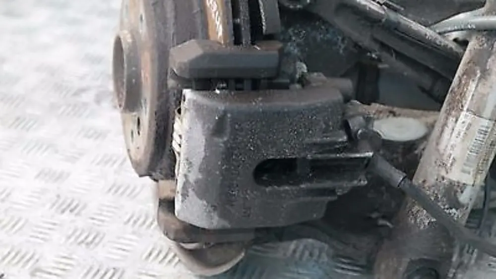 Hinten Links Stoßdämpfer Federbein Schwenklager BMW 5 er E61 530d - SKU 6766587-1 - Teilenummer 33526766587