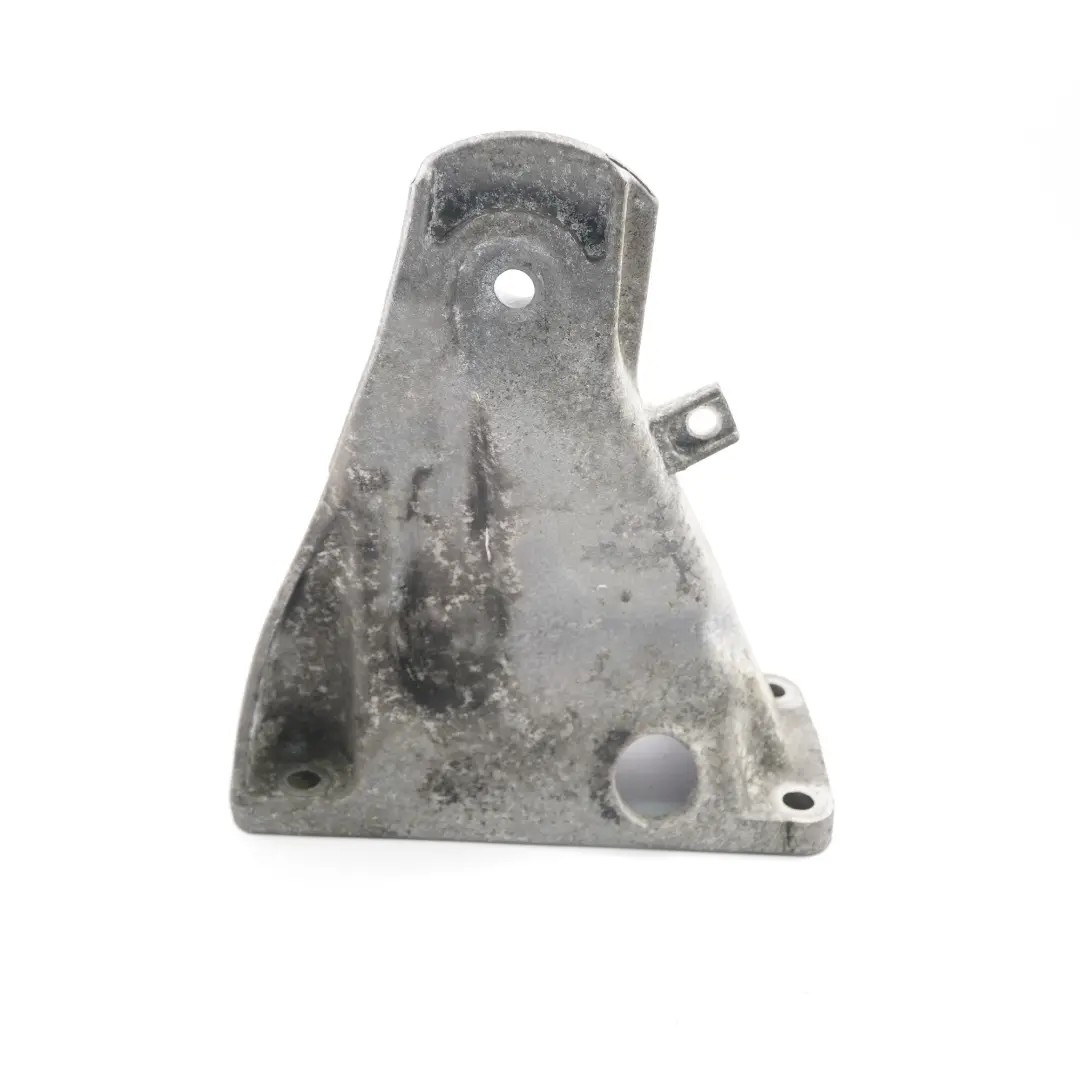Mount BMW E60 E61 M57N Right O/S Holder Bracket Support to Engine with Part number 6766700 Engine Mount BMW E60 E61 M57N Right O/S Holder Bracket Support - SKU 6766700 - Part number 6766700