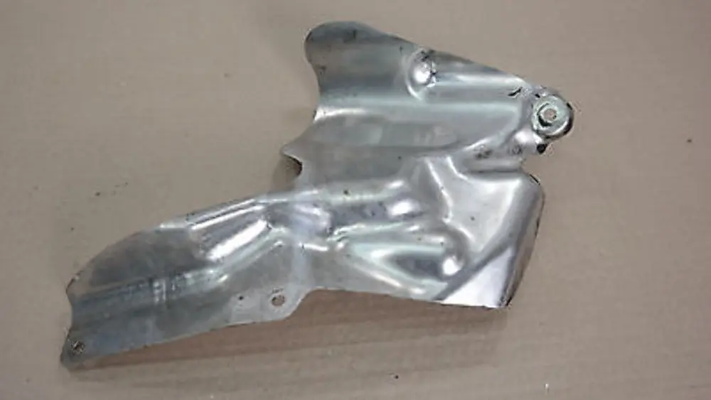 Steering Box Heat Resistant Plate Cover to BMW 5 Series E60 E61 Diesel with Part number 6766763 BMW 5 Series E60 E61 Diesel Steering Box Heat Resistant Plate Cover - SKU rhd-6766763 - Part number 6766763