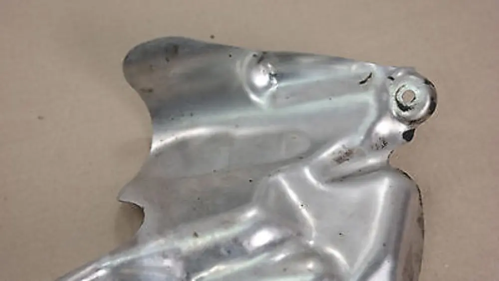 Steering Box Heat Resistant Plate Cover to BMW 5 Series E60 E61 Diesel with Part number 6766763 BMW 5 Series E60 E61 Diesel Steering Box Heat Resistant Plate Cover - SKU rhd-6766763 - Part number 6766763