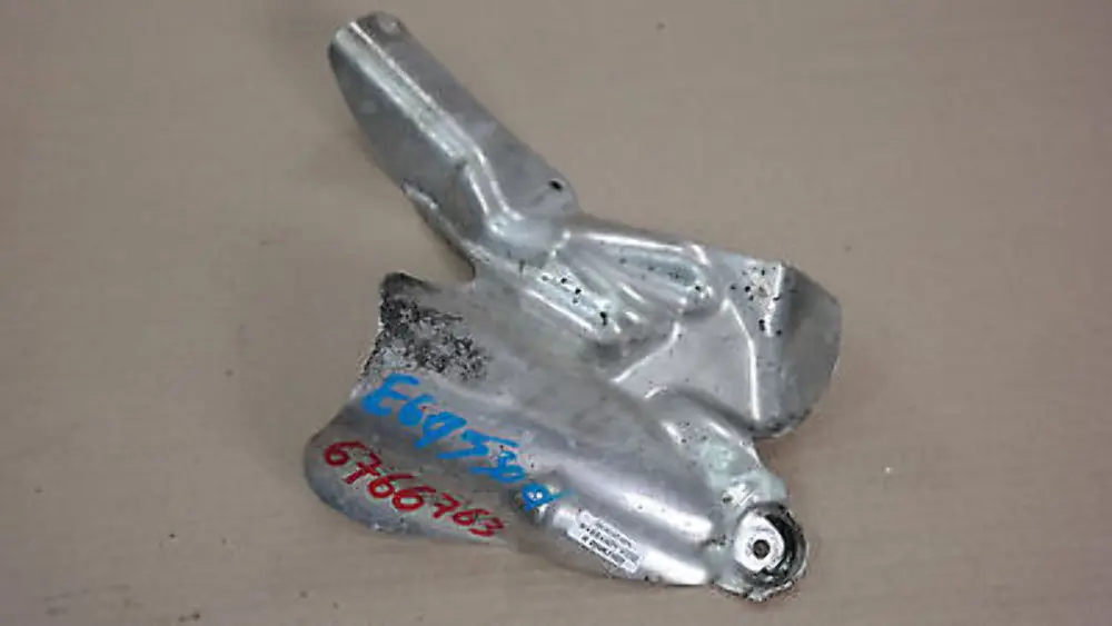 Steering Box Heat Resistant Plate Cover to BMW 5 Series E60 E61 Diesel with Part number 6766763 BMW 5 Series E60 E61 Diesel Steering Box Heat Resistant Plate Cover - SKU rhd-6766763 - Part number 6766763