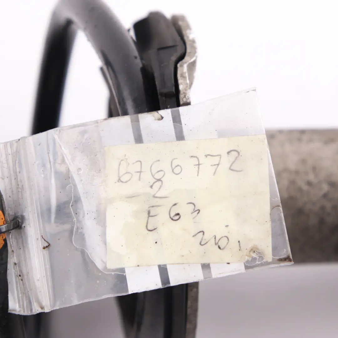 Amortyzator Sprężyna Przód Prawy do BMW E63 o numerze 6766772 BMW E63 Amortyzator Sprężyna Przód Prawy - SKU 6766772-2 - Numer Części 6766772
