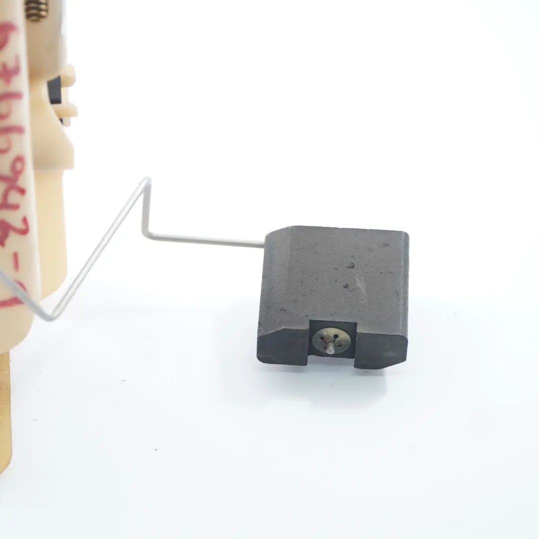 Benzin motor Kraftstoffpumpe rechts Sender Zustellungs einheit 1183780 für BMW E46 mit Teilenummer 6766942 BMW E46 Benzin motor Kraftstoffpumpe rechts Sender Zustellungs einheit 1183780 - SKU 6766942-1 - Teilenummer 6766942