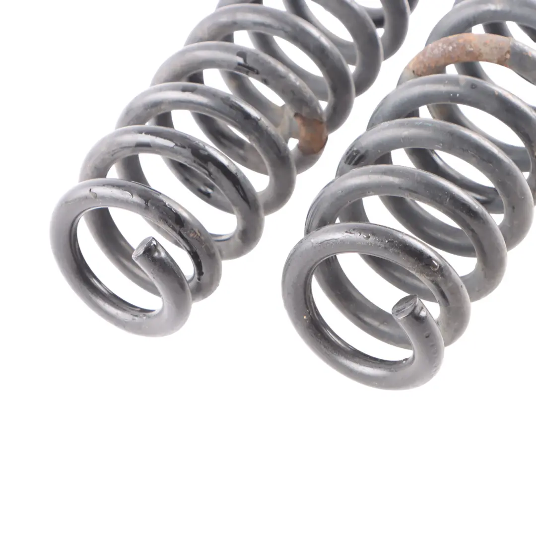 Sprężyny Zawieszenia Tył Lewa Prawa Zestaw do BMW E93 o numerze 6767349 BMW E93 Sprężyny Zawieszenia Tył Lewa Prawa Zestaw - SKU 6767349 - Numer Części 6767349