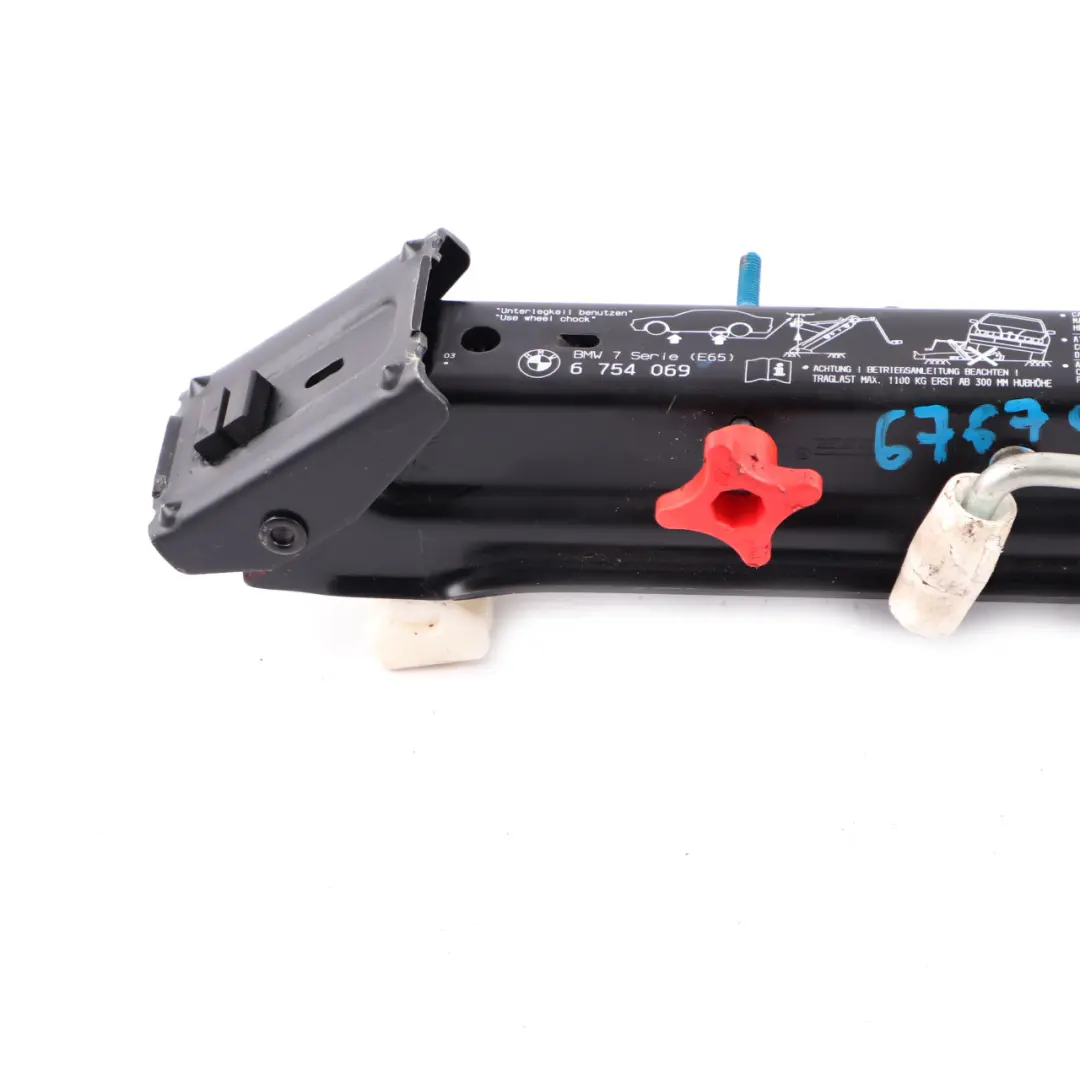 Lifting Jack Emergency Wheel Lifting Tool 6754069 to BMW E65 E66 Car with Part number 6767945 BMW E65 E66 Car Lifting Jack Emergency Wheel Lifting Tool 6754069 - SKU 6767945-1 - Part number 6767945