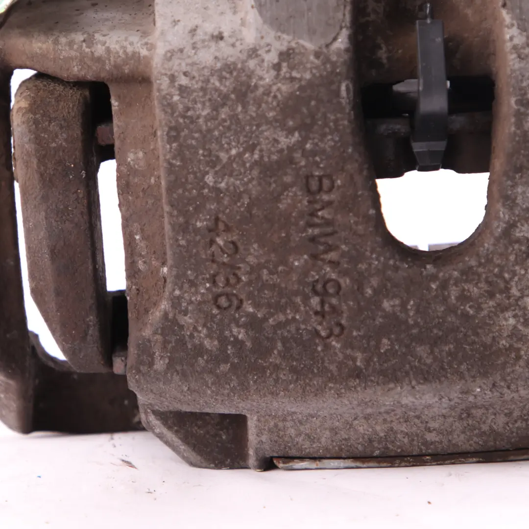 Bremssattelgehäuse Vorne Links Blau für BMW E60 E61 E63 535d 550i 650i mit Teilenummer 6768067 BMW E60 E61 E63 535d 550i 650i Bremssattelgehäuse Vorne Links Blau - SKU 6768067-1 - Teilenummer 6768067