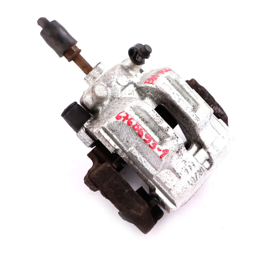 BMW 1 E81 E82 E87 E88 Hinten Links Bremssattelgehäuse Träger 933 40/20 - SKU 6768693-1 - Teilenummer 6768693