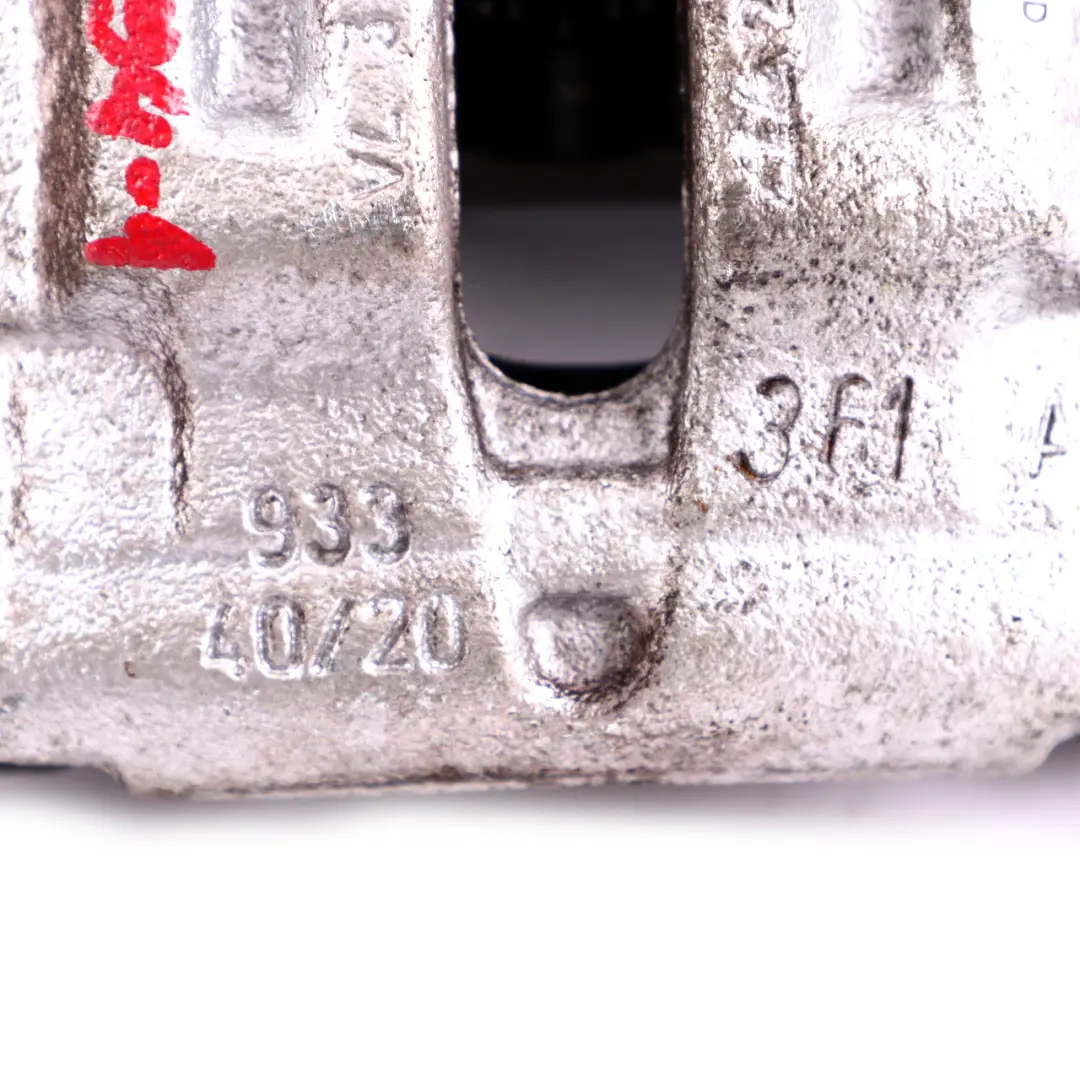 Posteriore Alloggiamento pinza freno Portatore 933 40/20 per BMW 1 E81 E82 E87 E88 con numero di parte 6768694 BMW 1 E81 E82 E87 E88 Posteriore Alloggiamento pinza freno Portatore 933 40/20 - SKU 6768694-1 - Numero di parte 6768694