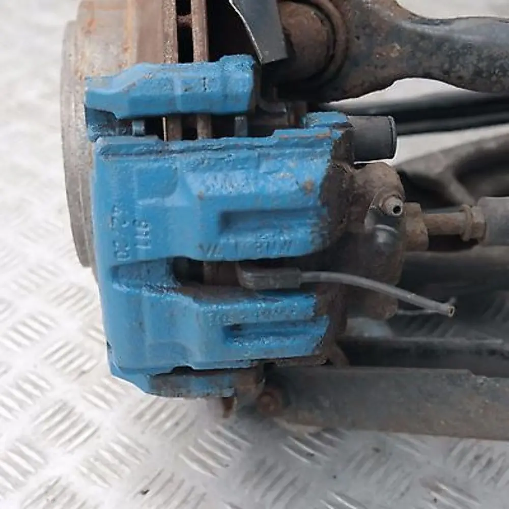 N52 218PS Set Bremsscheibe Bremssattelgehäuse links hinten für BMW 3 er E90 325i mit Teilenummer 6768698 BMW 3 er E90 325i N52 218PS Set Bremsscheibe Bremssattelgehäuse links hinten - SKU 6768697 - Teilenummer 6768698