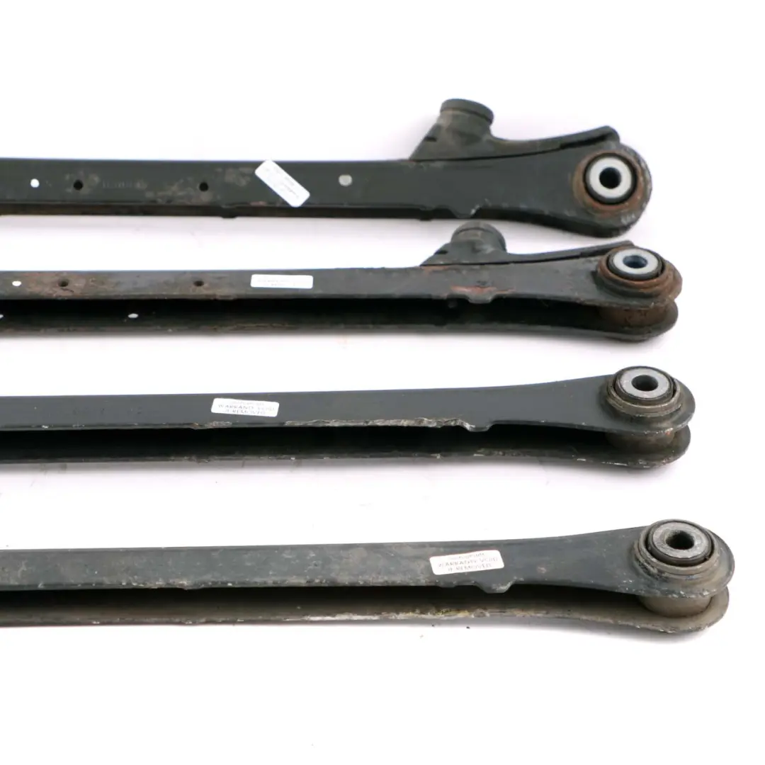 Set braccio oscillante inferiore superiore Assale posteriore per MINI Cooper R50 R56 con numero di parte 6768724/6768726 MINI Cooper R50 R56 Set braccio oscillante inferiore superiore Assale posteriore - SKU 6768724/6768726 - Numero di parte 6768724/6768726