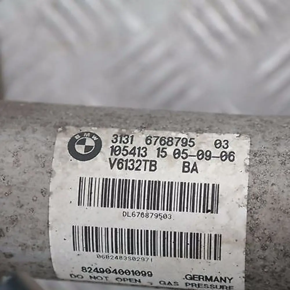 BMW E61 530i N52 258HP Zwrotnica amortyzator lewy - SKU 6768795 - Numer Części 6768795