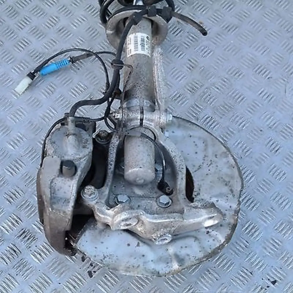 BMW E61 530d M57N Muelles Delanteros Izquierdos Pata Buje Pinza Freno - SKU 6768797 - Número de pieza 31316768797