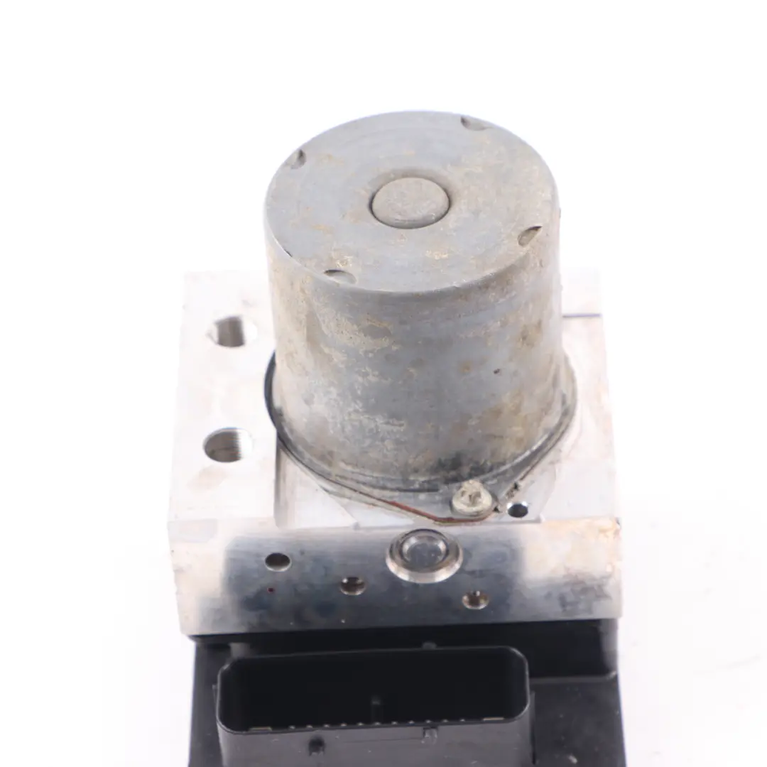 DSC Sterownik Pompa Hamulcowa ABS 6768908 do BMW E60 E61 E63 o numerze 6769706 BMW E60 E61 E63 DSC Sterownik Pompa Hamulcowa ABS 6768908 - SKU 6768906 - Numer Części 6769706