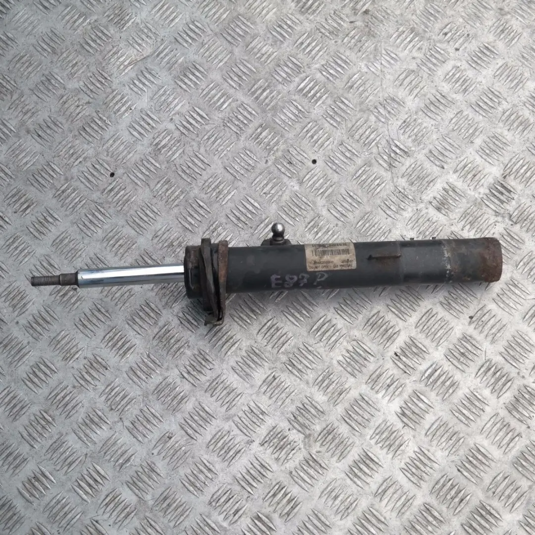 Amortisseur Avant Droite/ Pivotement/ Roue 6768916 pour BMW 1 1 E87 à propos du numéro de pièce 31316768916 BMW 1 1 E87 Amortisseur Avant Droite/ Pivotement/ Roue 6768916 - SKU 6768916-1 - Numéro de pièce 31316768916