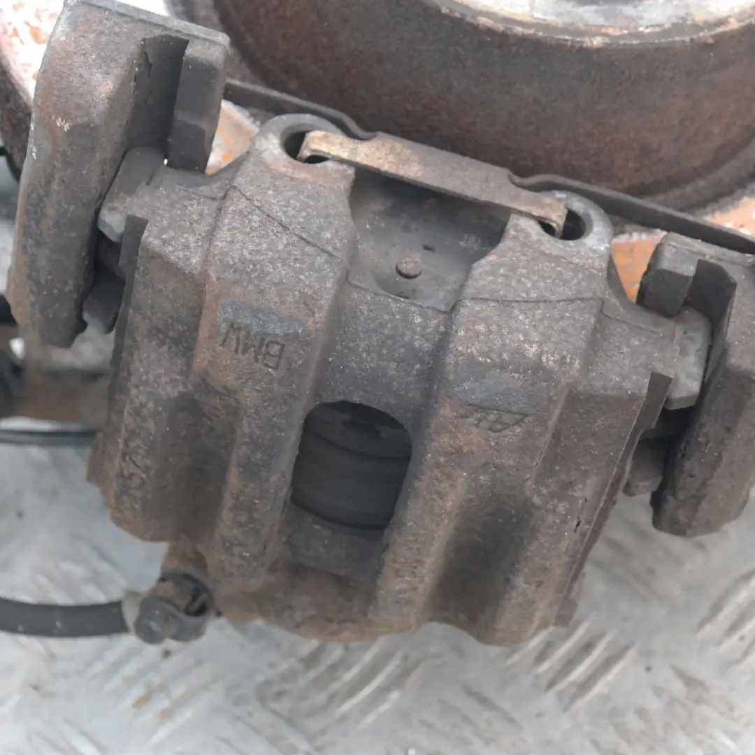 N46 150PS Set Stoßdämpfer Federbein Schwenklager vorne rechts für BMW 1 E87 120i mit Teilenummer 6768916 BMW 1 E87 120i N46 150PS Set Stoßdämpfer Federbein Schwenklager vorne rechts - SKU 6768916-3 - Teilenummer 6768916