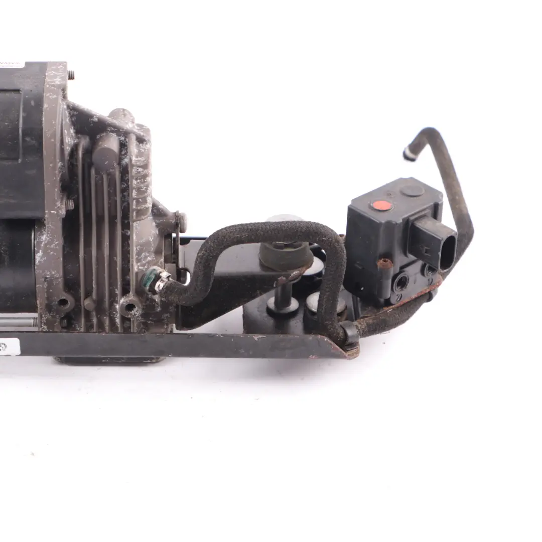 BMW E61 Touring Dispositivo sospensioni pneumatiche Motore compressore - SKU 6769082-3 - Numero di parte 6769082