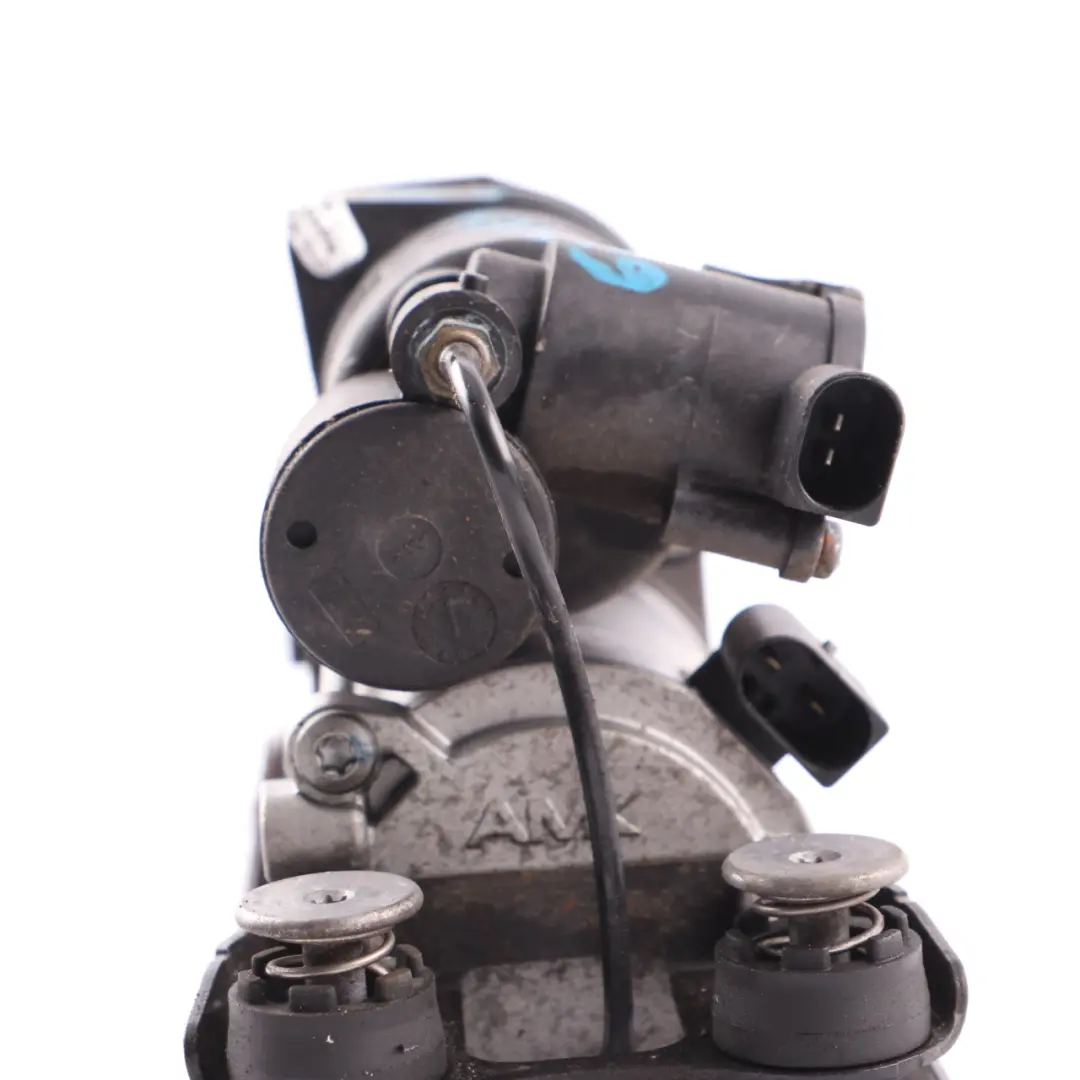 Suspension Self Leveling Device Compressor Motor 6769082 to BMW E61 Touring Air with Part number 6789937 BMW E61 Touring Air Suspension Self Leveling Device Compressor Motor 6769082 - SKU 6769082-4 - Part number 6789937