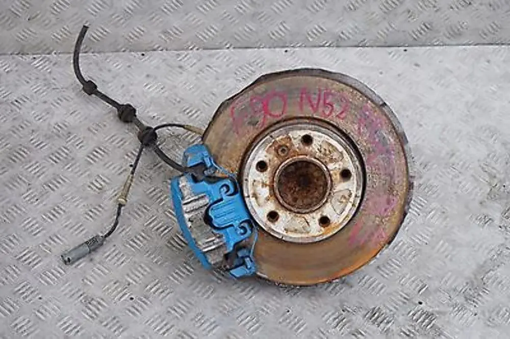 BMW E90 325i N52 218PS Set Disco Freno Alloggiao Pinza Freno Destra Frontale - SKU 6769092 - Numero di parte 6769092