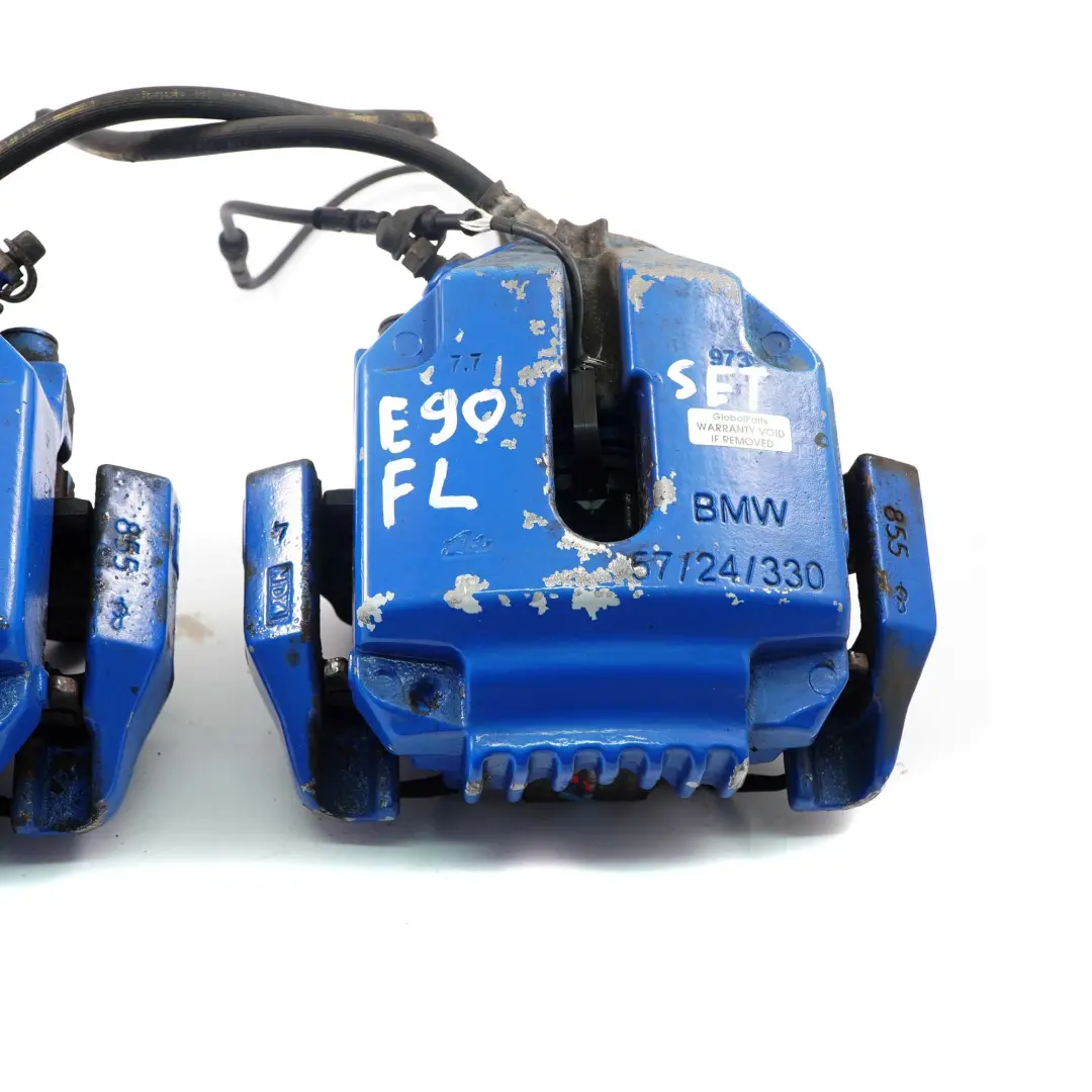 étrier de frein avant gauche droit sans support Set 57/24/330 pour BMW E90 E92 à propos du numéro de pièce 6769093 BMW E90 E92 étrier de frein avant gauche droit sans support Set 57/24/330 - SKU 6769093/6769094 - Numéro de pièce 6769093