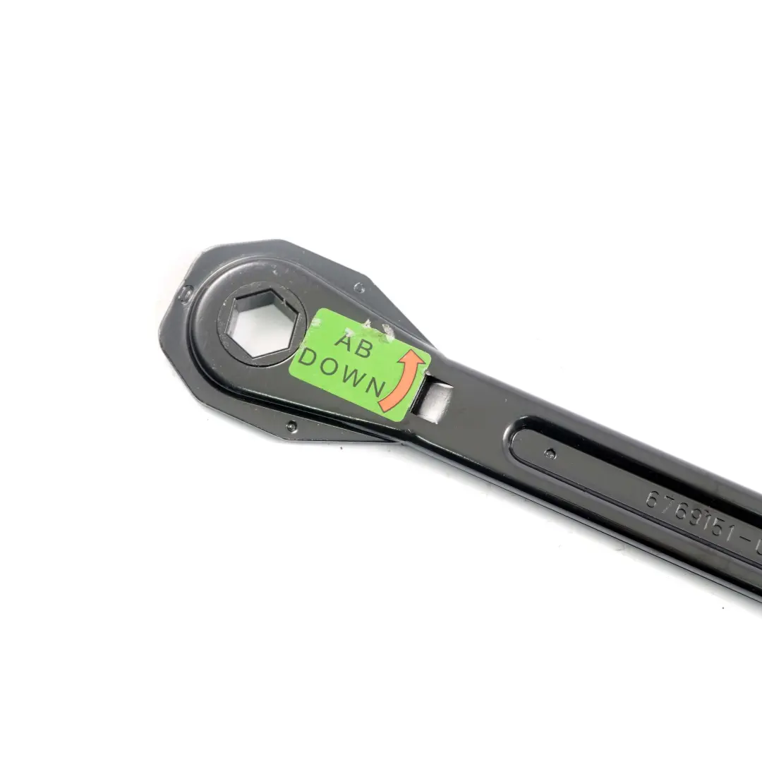 Spare Wheel Key BMW E90 E91 F10 F11 Mini R60 R61 Ratchet Tool Jack to with Part number 6769151 Spare Wheel Key BMW E90 E91 F10 F11 Mini R60 R61 Ratchet Tool Jack - SKU 6769151 - Part number 6769151