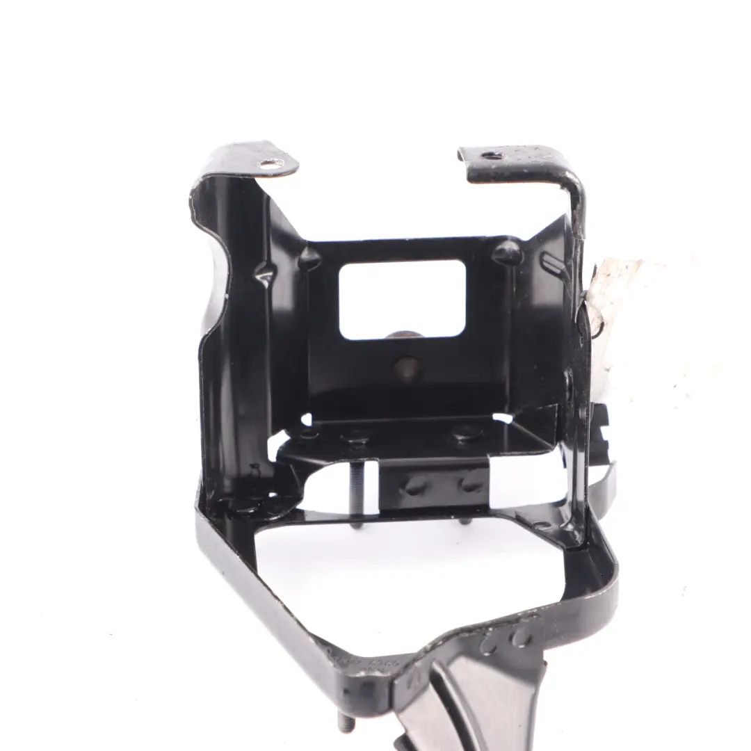 BMW E87 LCI Support Pompe à vide pour Servo de frein Support - SKU 6769312 - Numéro de pièce 6769312