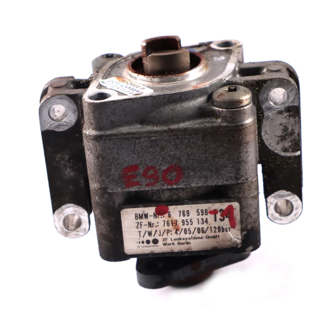 Essence N45 N46 Pompe de Direction Assistee Zf TP5 pour BMW 1 3 X3 E81 E87 E90 E91 à propos du numéro de pièce 6769598 BMW 1 3 X3 E81 E87 E90 E91 Essence N45 N46 Pompe de Direction Assistee Zf TP5 - SKU 6769598-3 - Numéro de pièce 6769598