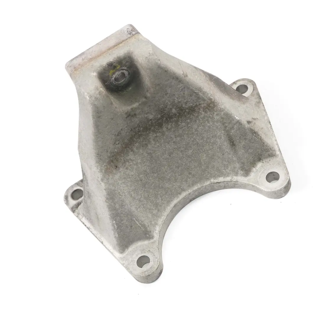 Support de la Traverse de la Boite de Vitesse pour BMW E60 E61 Diesel 520d à propos du numéro de pièce 6769635 BMW E60 E61 Diesel 520d Support de la Traverse de la Boite de Vitesse - SKU 6769635 - Numéro de pièce 6769635
