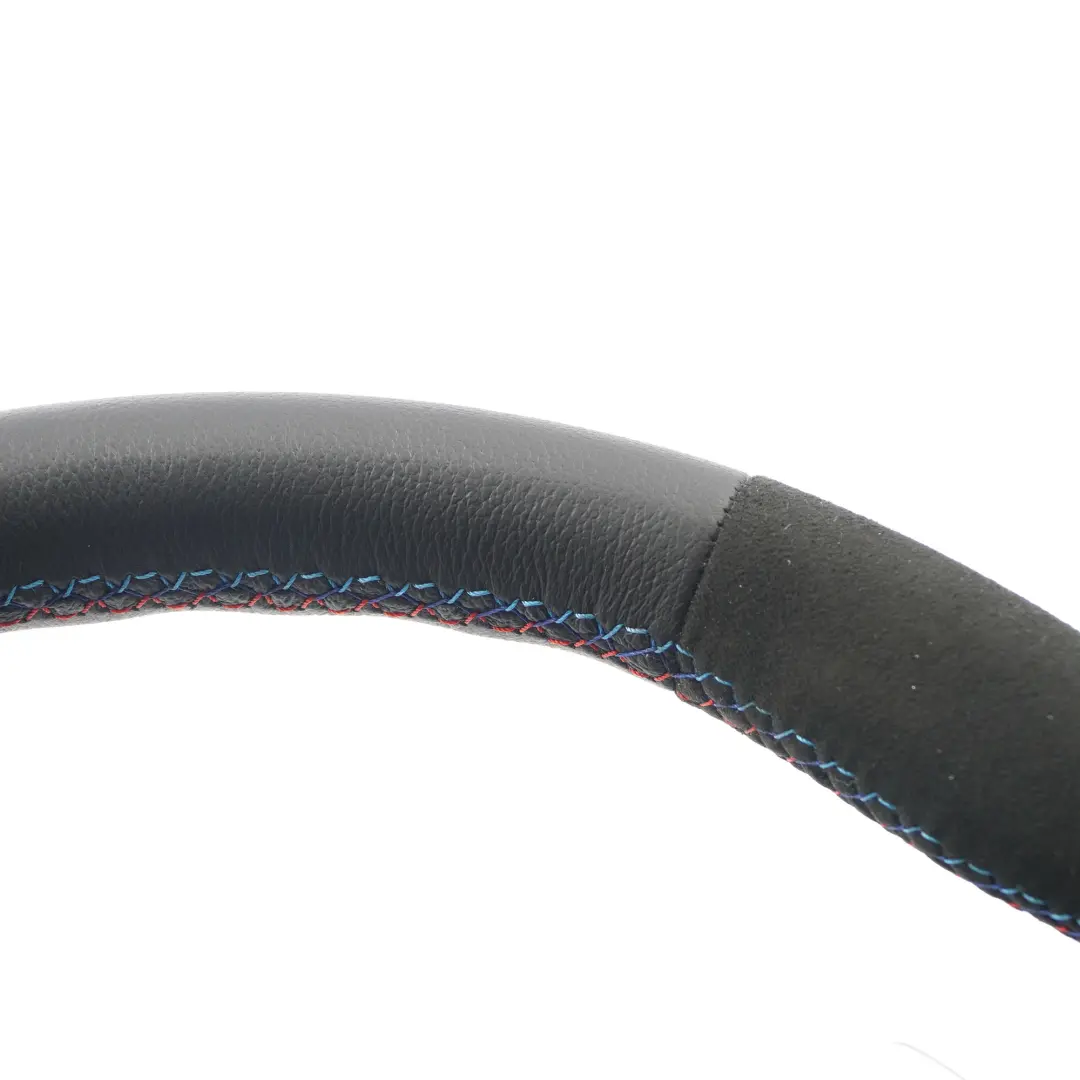 NUOVO Volante Sportivo in Pelle Nera Steptronic Multifunzione per Mini R50 R53 con numero di parte 6769735 Mini R50 R53 NUOVO Volante Sportivo in Pelle Nera Steptronic Multifunzione - SKU 6769735-3 - Numero di parte 6769735