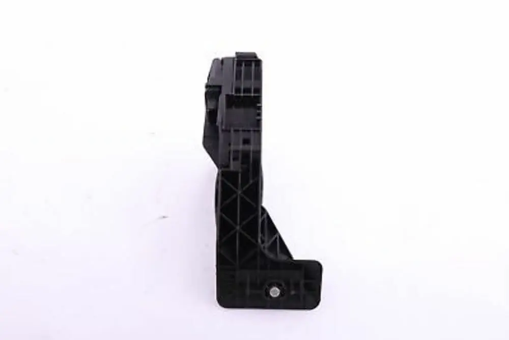 Accelerator Pedal Automatic to Mini Cooper One F55 F56 F57 R55 R56 R57 with Part number 6853180 Mini Cooper One F55 F56 F57 R55 R56 R57 Accelerator Pedal Automatic - SKU 6770153 - Part number 6853180
