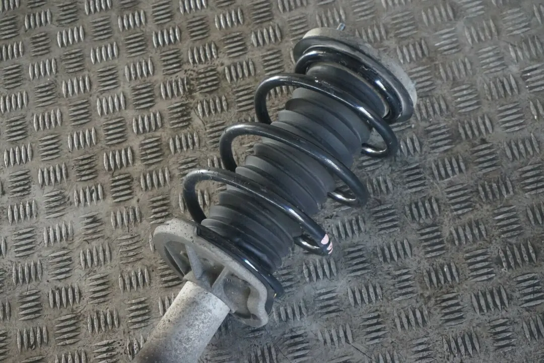 740i N62N 306PS Amortisseur Avant Droite Pivotement pour BMW E65 à propos du numéro de pièce 6770166 BMW E65 740i N62N 306PS Amortisseur Avant Droite Pivotement - SKU 6770166 - Numéro de pièce 6770166