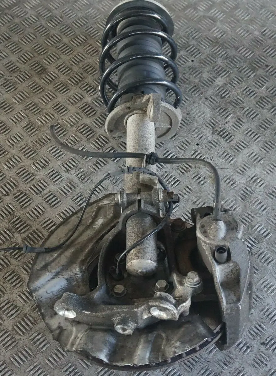 BMW E65 740i N62N Delantero Derecho O / S Spring Strut Suspension Pierna Freno - SKU 6770166 - Número de pieza 6770166