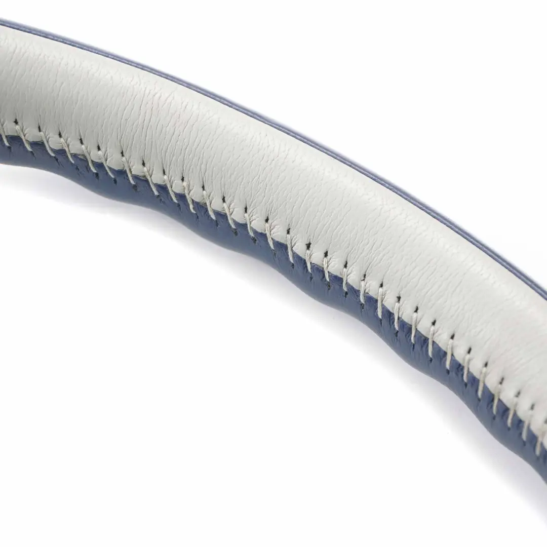 Volant Sport Mini Cooper R50 R52 R53 Cuir Bleu / Gris pour à propos du numéro de pièce 6770328 Volant Sport Mini Cooper R50 R52 R53 Cuir Bleu / Gris - SKU 6770328 - Numéro de pièce 6770328