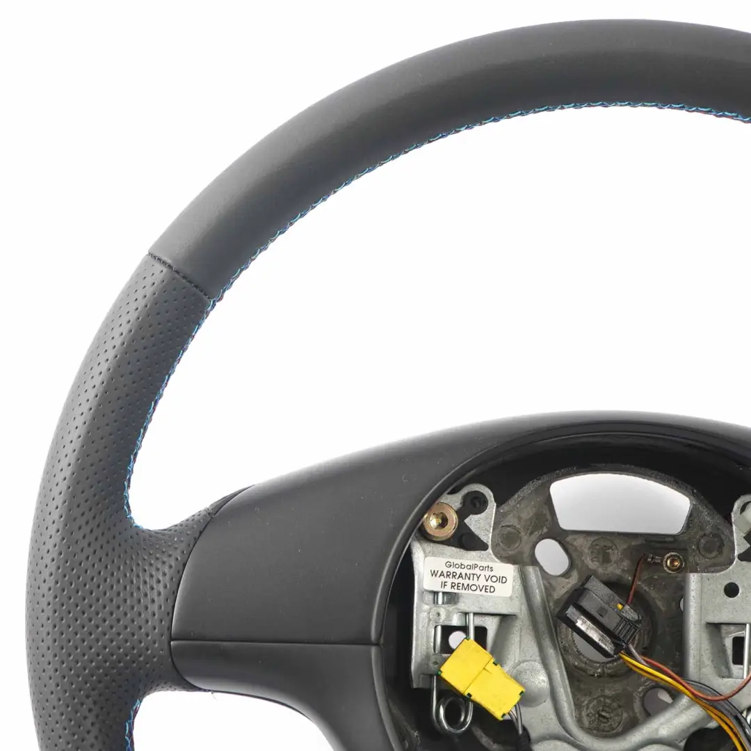 Volant sport en cuir noir à 3 branches M-tricoloured Threads pour BMW E46 NEW à propos du numéro de pièce 6770416 BMW E46 NEW Volant sport en cuir noir à 3 branches M-tricoloured Threads - SKU 6770416-1 - Numéro de pièce 6770416