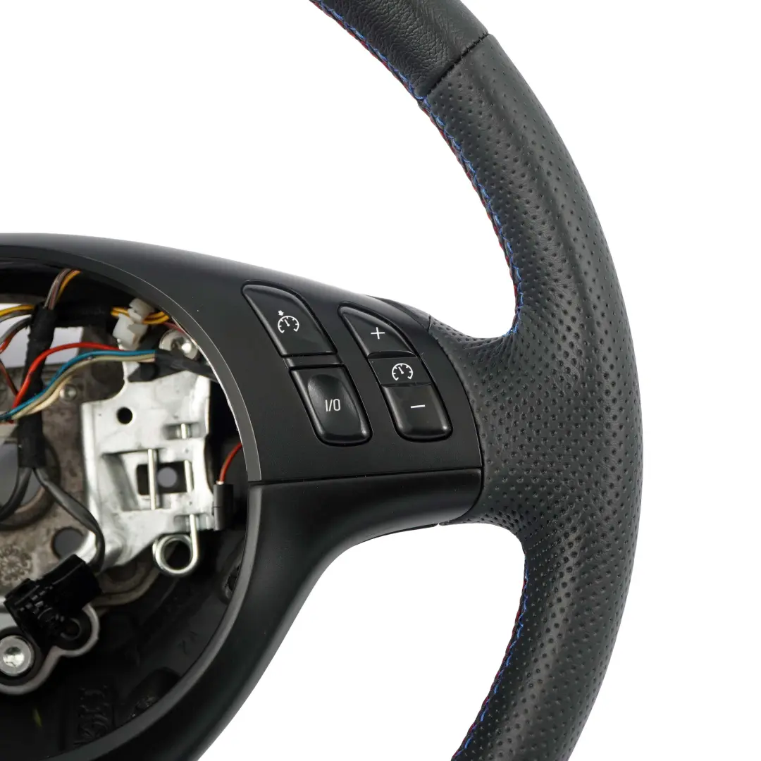 Leather Sport Steering Wheel 3 Spoke M-tricoloured threads to BMW E46 NEW Black with Part number 6770417 BMW E46 NEW Black Leather Sport Steering Wheel 3 Spoke M-tricoloured threads - SKU 6770417-1 - Part number 6770417